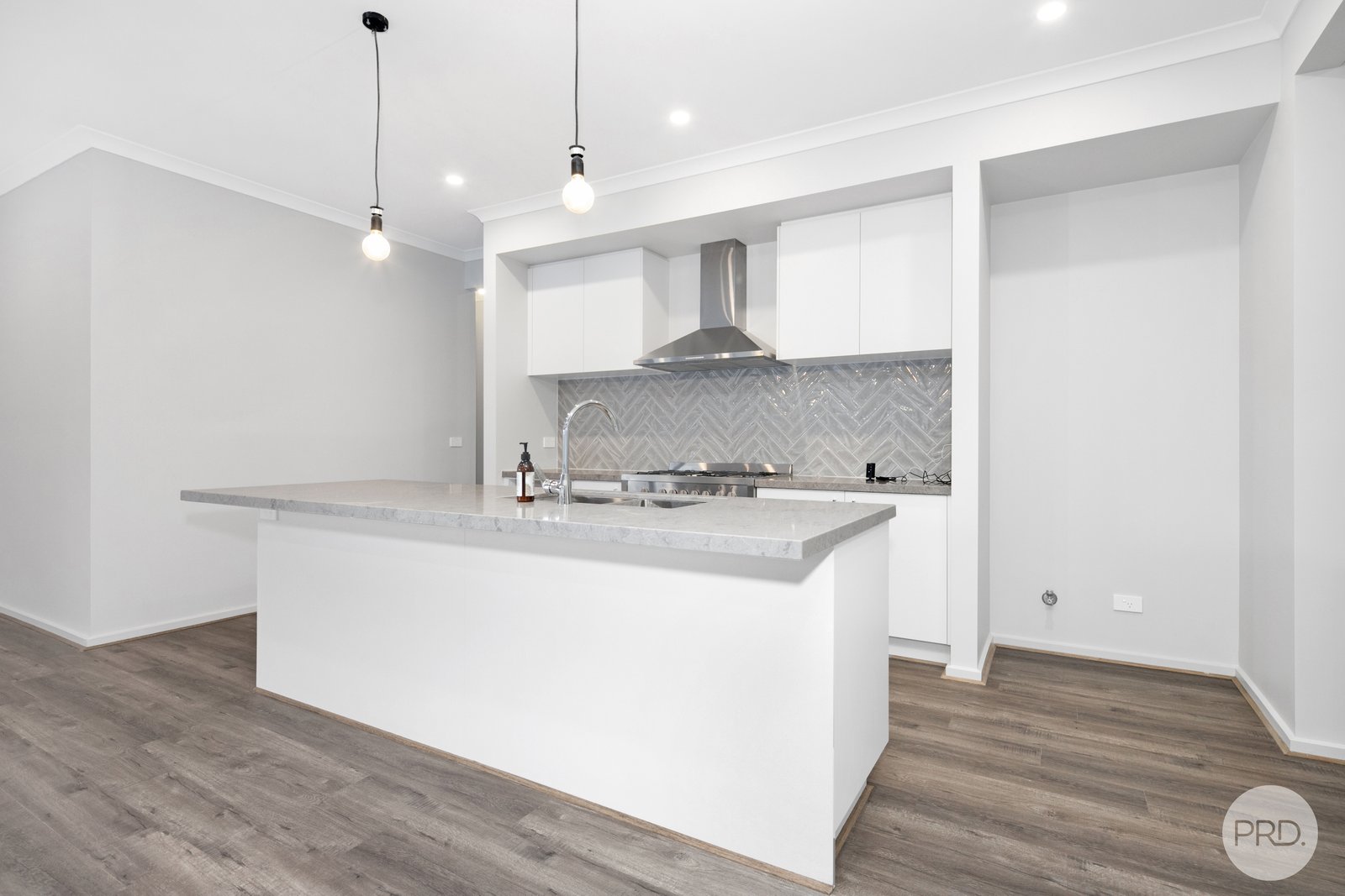 15 Gellibrand Road WINTER VALLEY 10