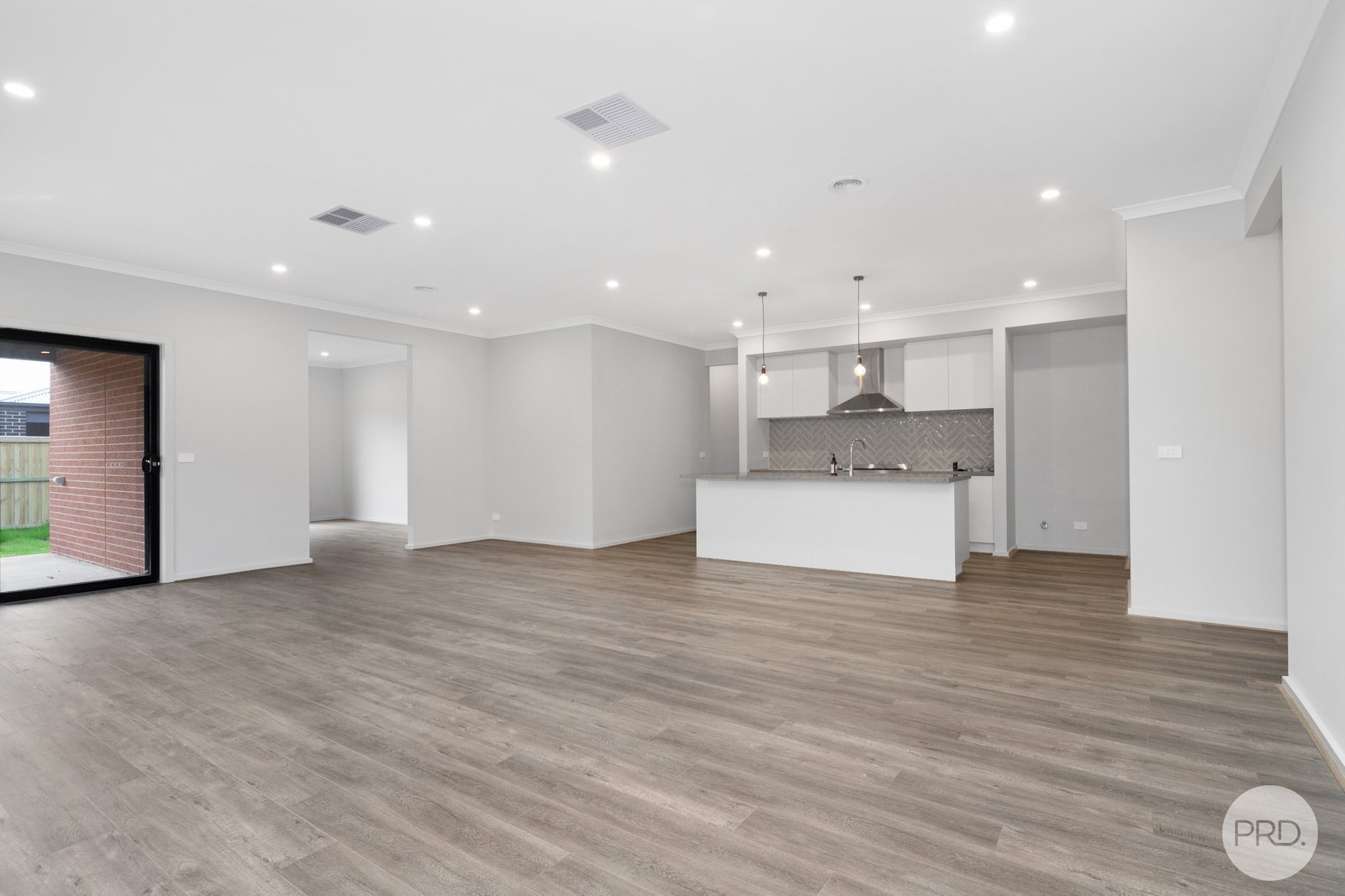 15 Gellibrand Road WINTER VALLEY 12