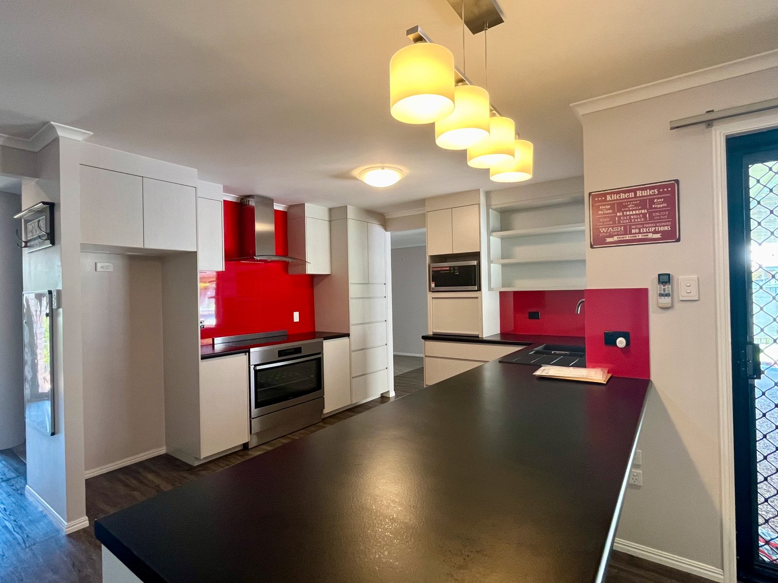 15 Geoffrey Thomas Drive TANNUM SANDS 6