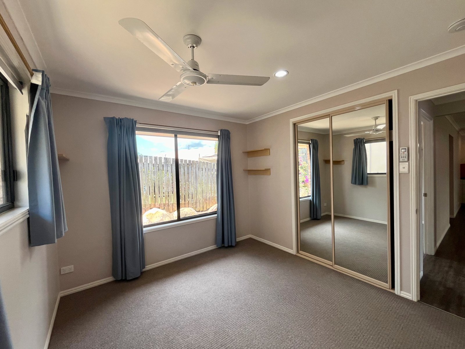 15 Geoffrey Thomas Drive TANNUM SANDS 15