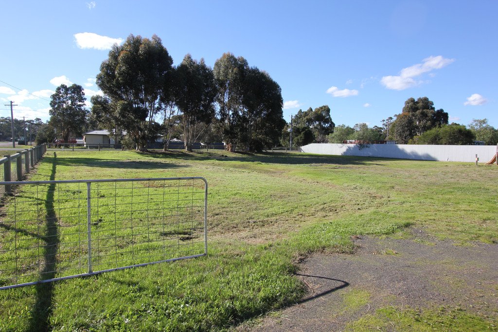 15 Gibb Street ROKEWOOD 8