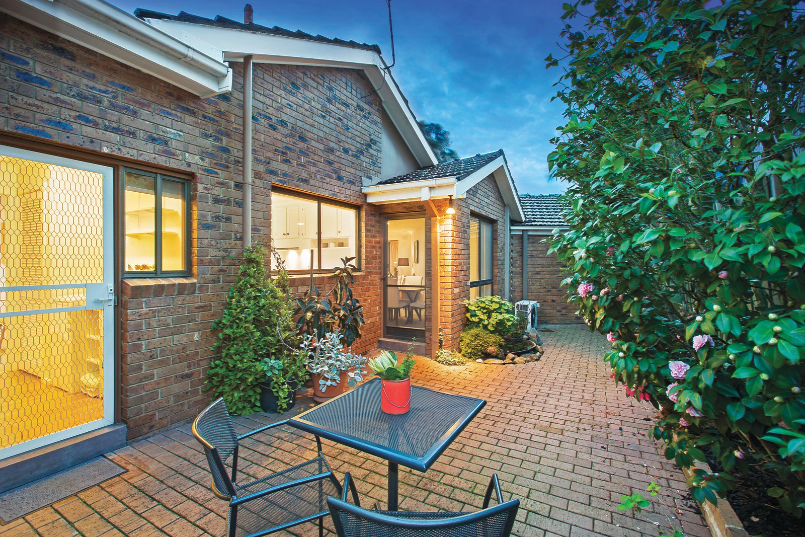 15 Gilbert Parade, Camberwell, VIC