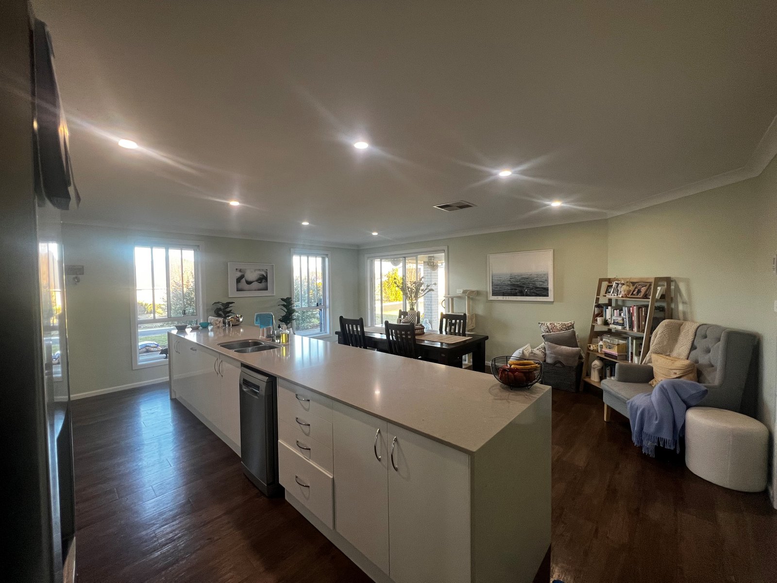 15 Glenmore Drive TAMWORTH 4