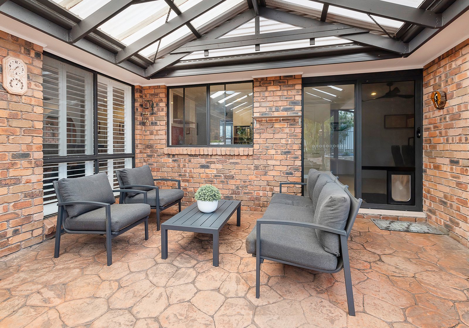 15 Golden Grove ALBION PARK 16