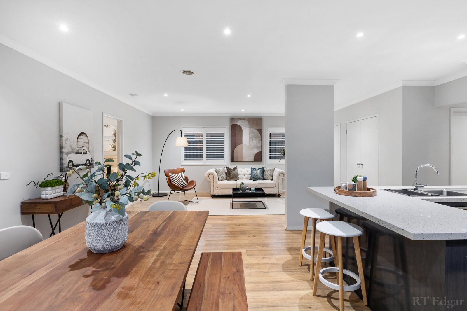 Real Estate and Property in 15 Gossamer Way, Narre Warren South, VIC