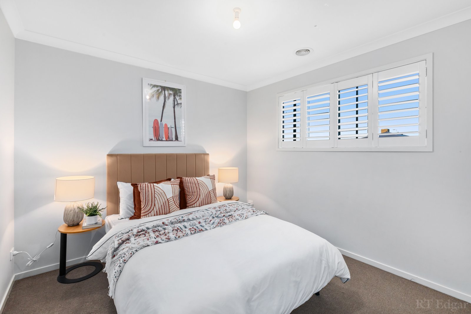 Real Estate and Property in 15 Gossamer Way, Narre Warren South, VIC