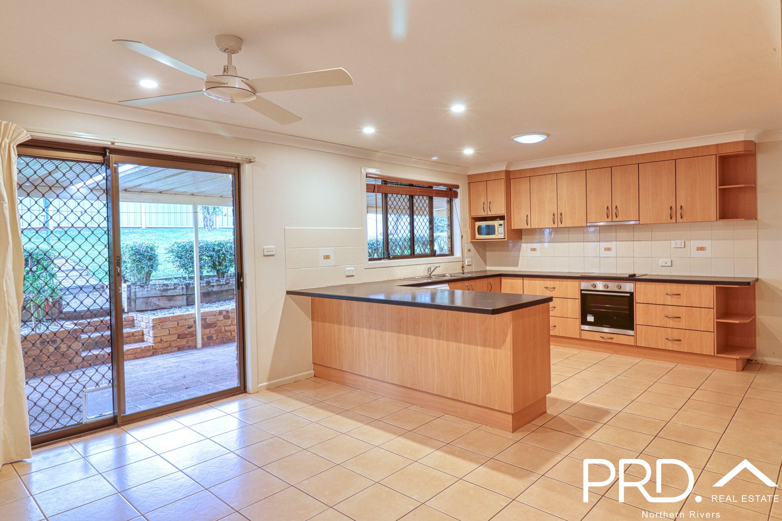 15 Graeme Avenue GOONELLABAH 6
