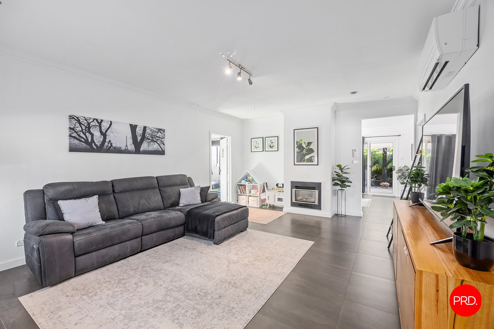 15 Green Street CALIFORNIA GULLY 4