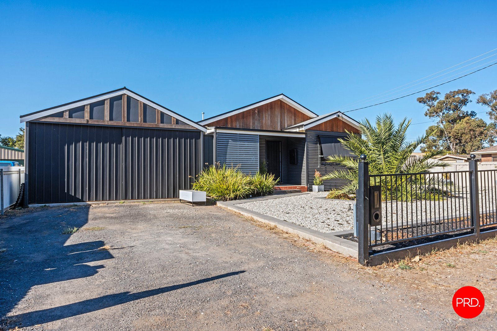 15 Green Street CALIFORNIA GULLY 1