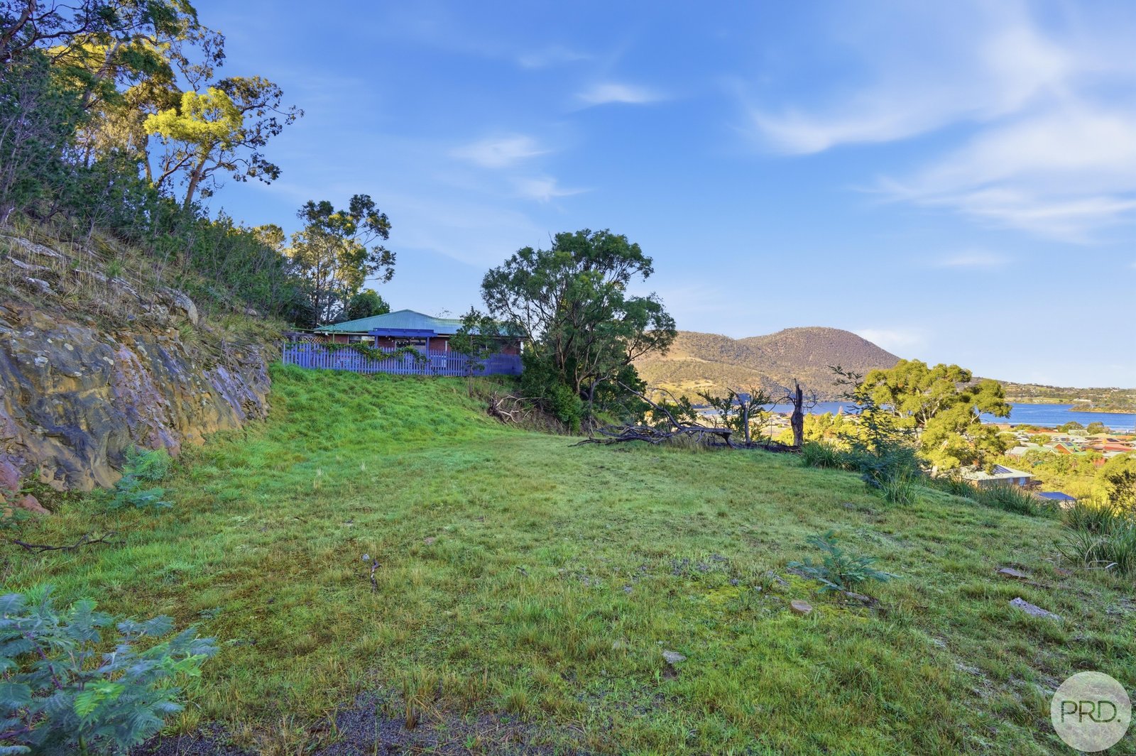 15 Grevillea Avenue OLD BEACH 8