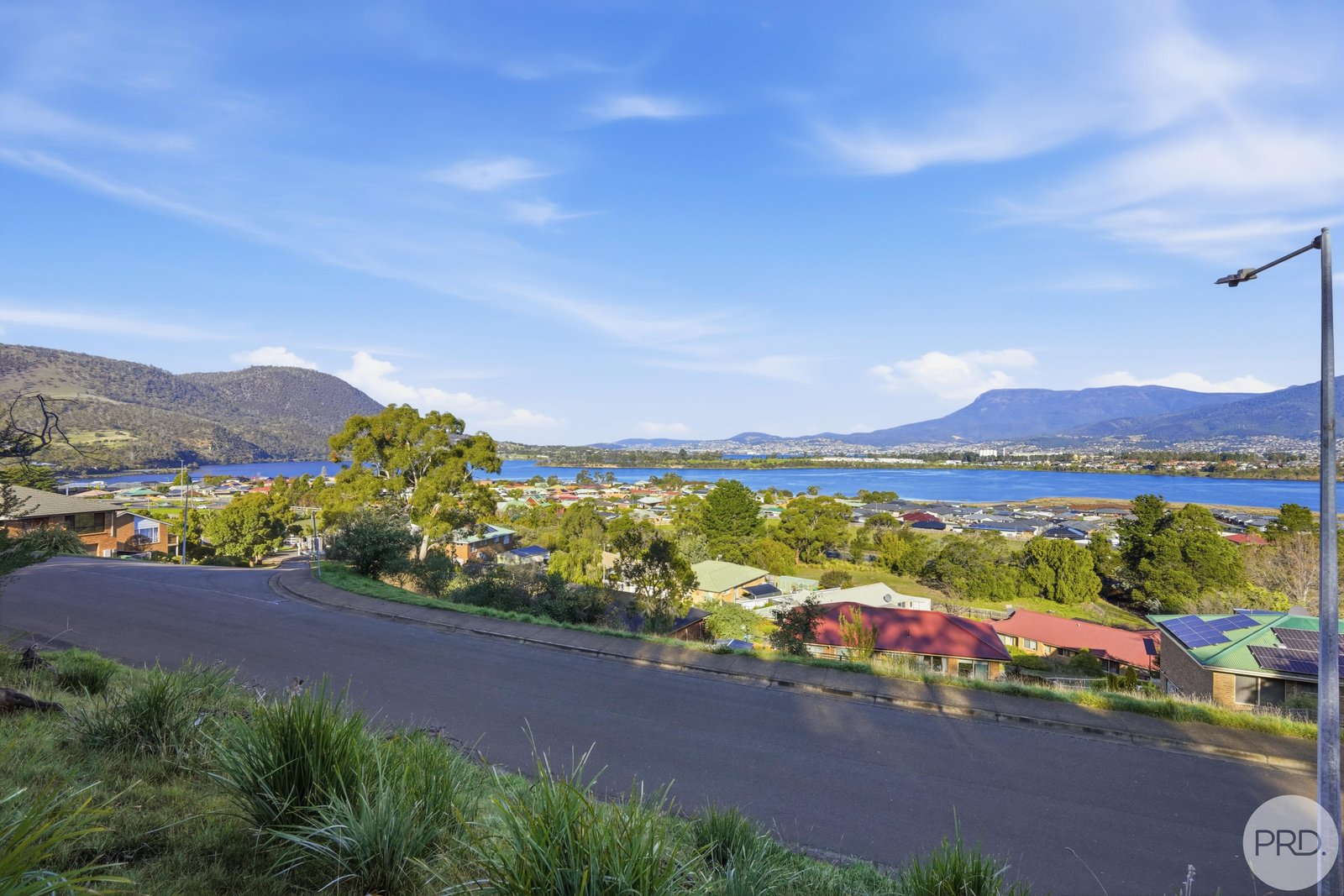 15 Grevillea Avenue OLD BEACH 14