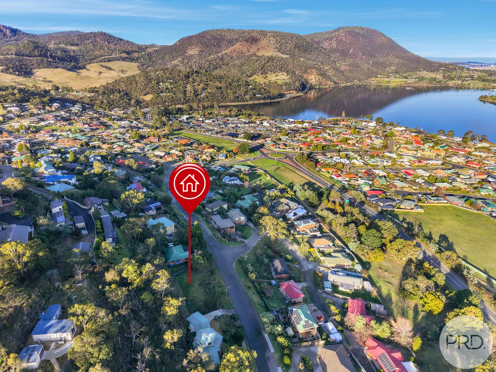 15 Grevillea Avenue OLD BEACH 17