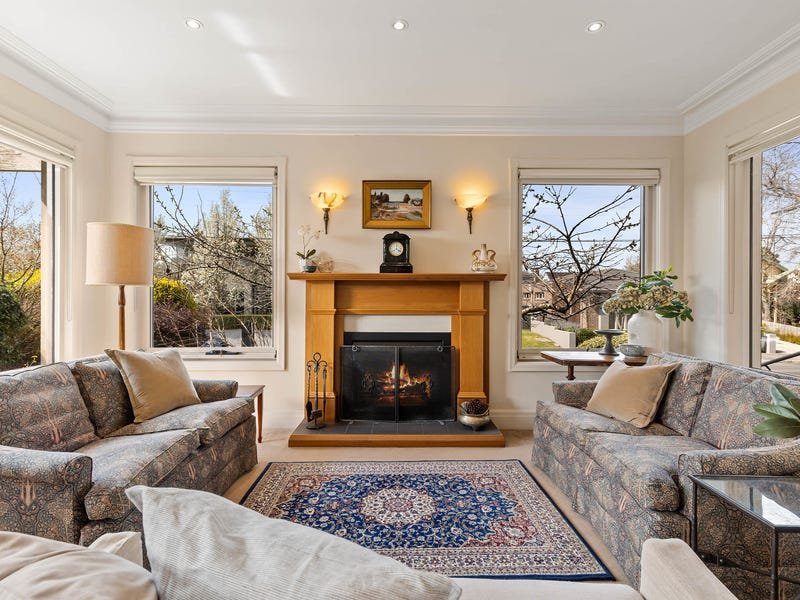 15 Grove Street LAKE WENDOUREE 5