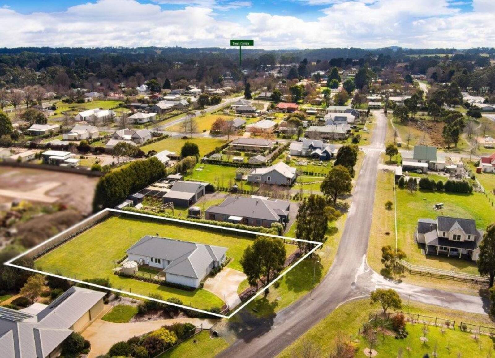 Real Estate and Property in 15 Groves Street, Trentham, VIC