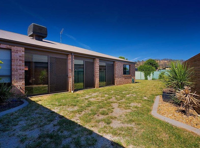 15 Gumnut Court ALBURY 14