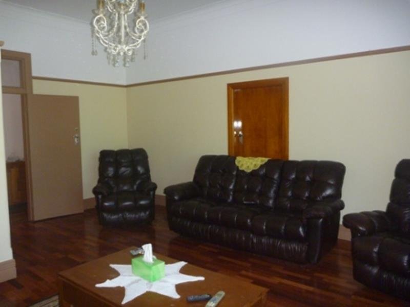 15 Gurwood Street WAGGA WAGGA 5