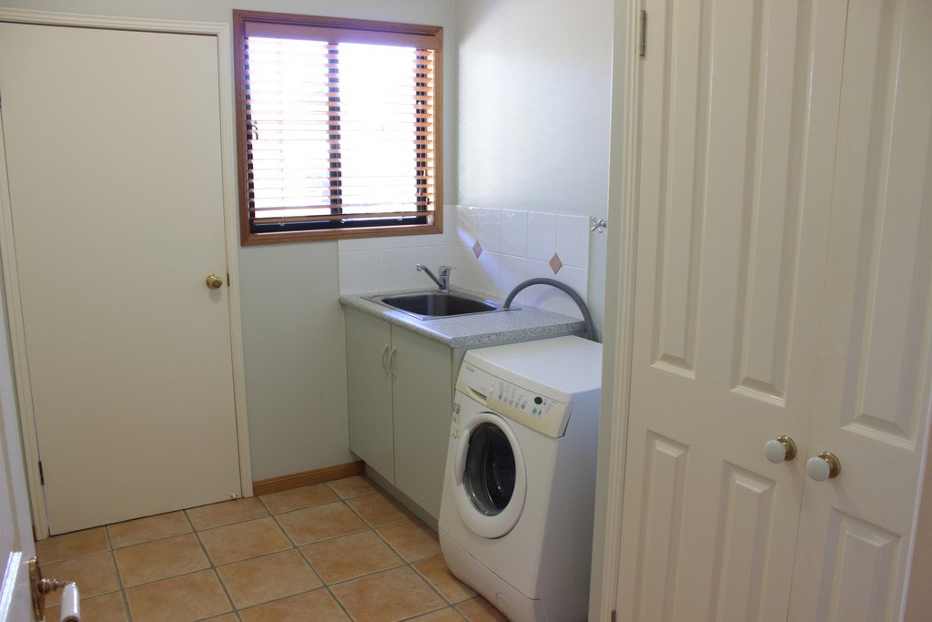 15 Gwen Street TANNUM SANDS 10