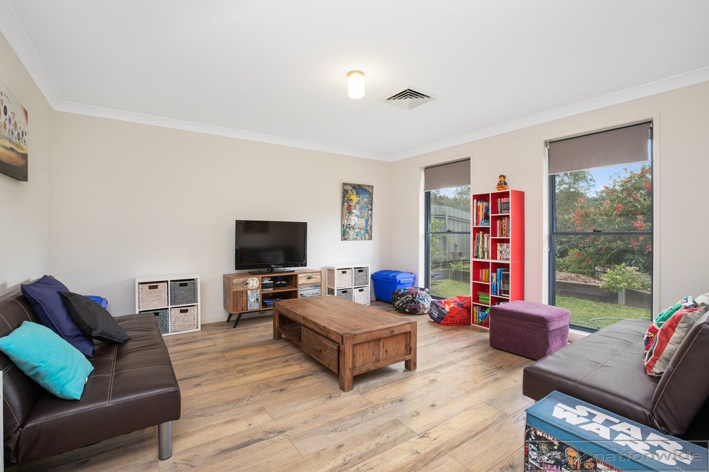 15 Hamilton st  ABERNETHY 9