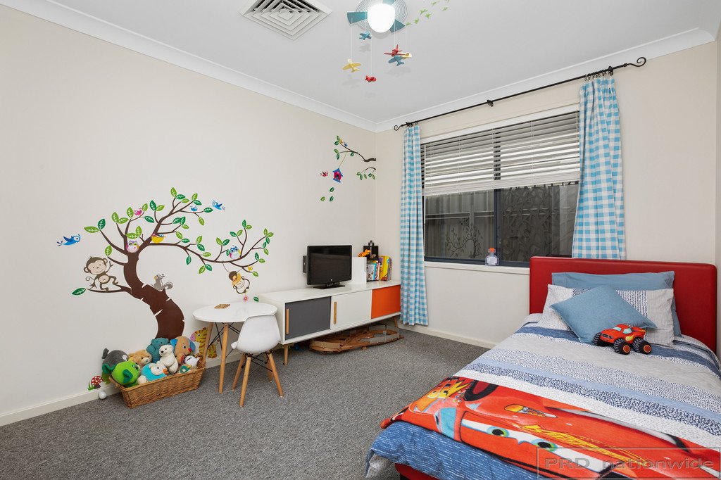 15 Hamilton st  ABERNETHY 14