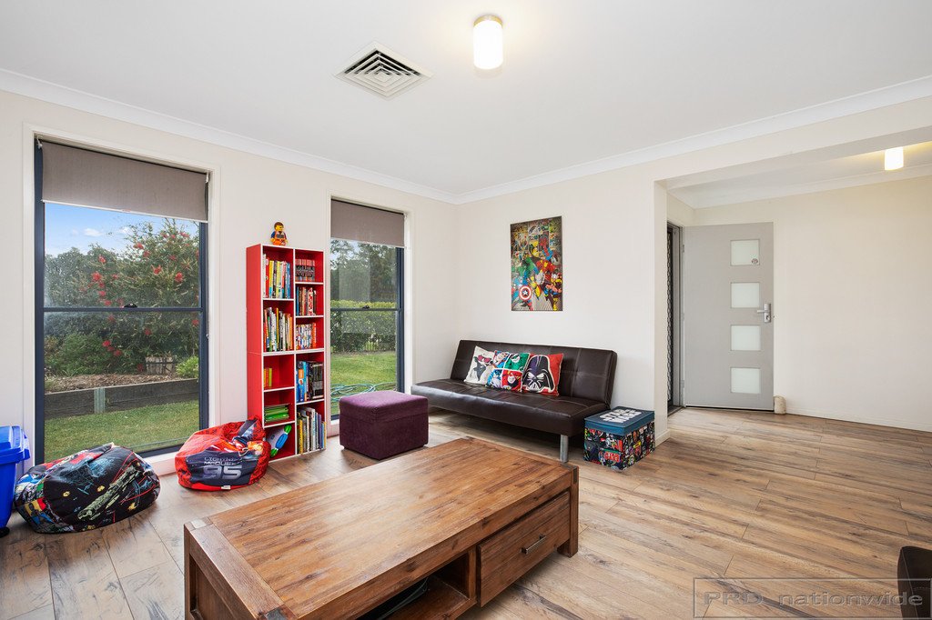 15 Hamilton st  ABERNETHY 16