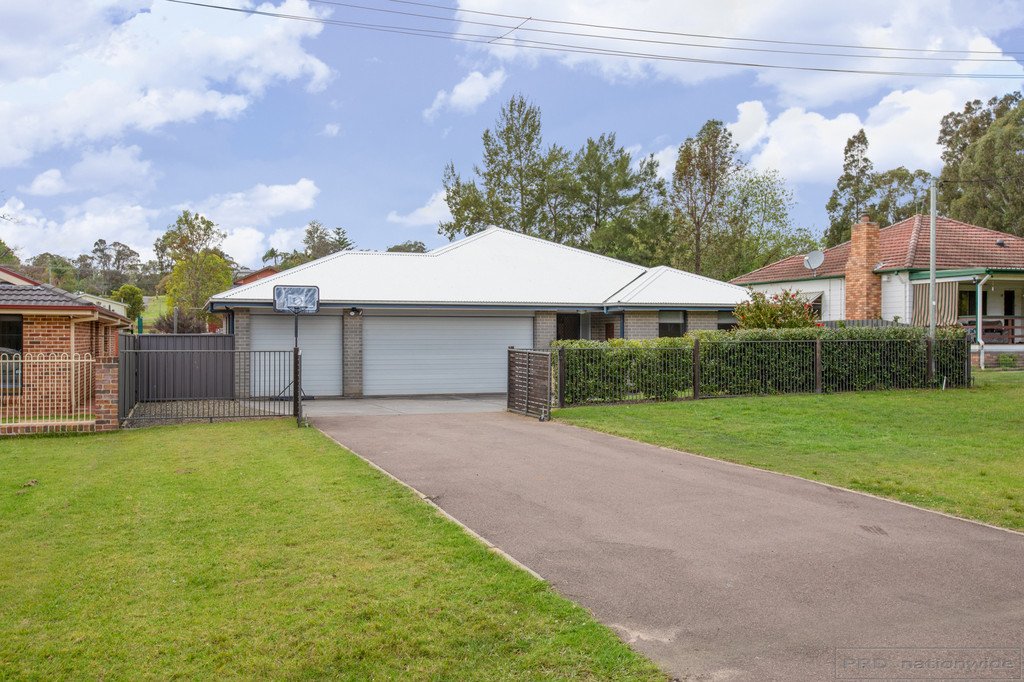 15 Hamilton st  ABERNETHY 22