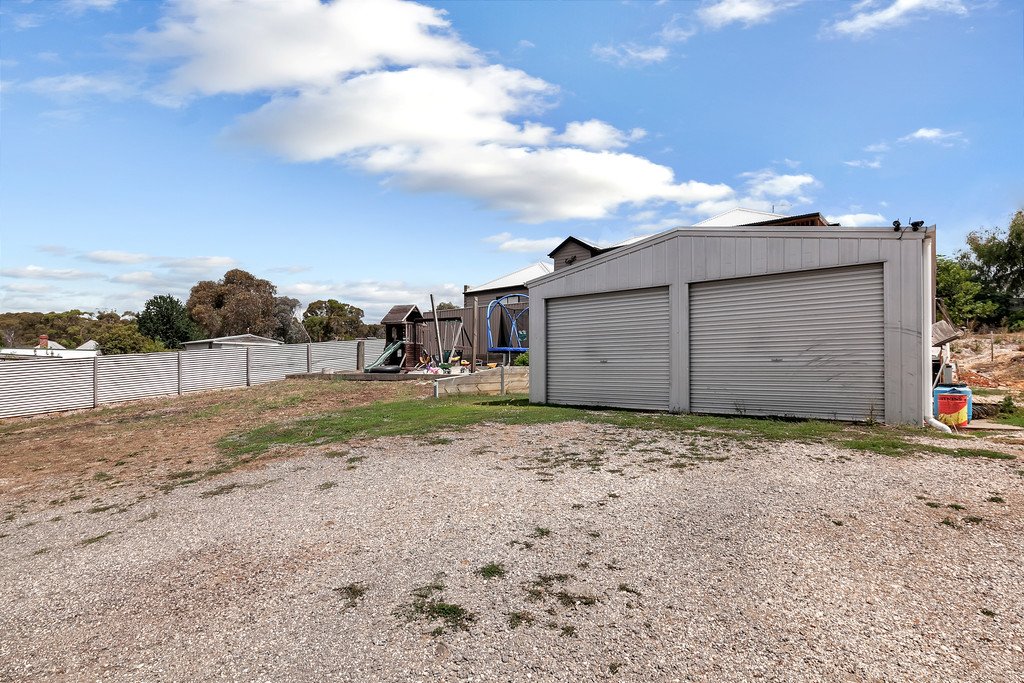 15 Hammon Street CRESWICK 5