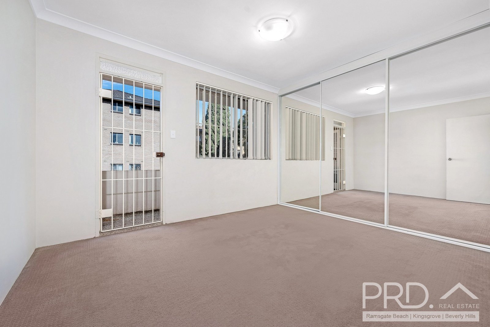 1/5 Harnett Avenue MARRICKVILLE 4