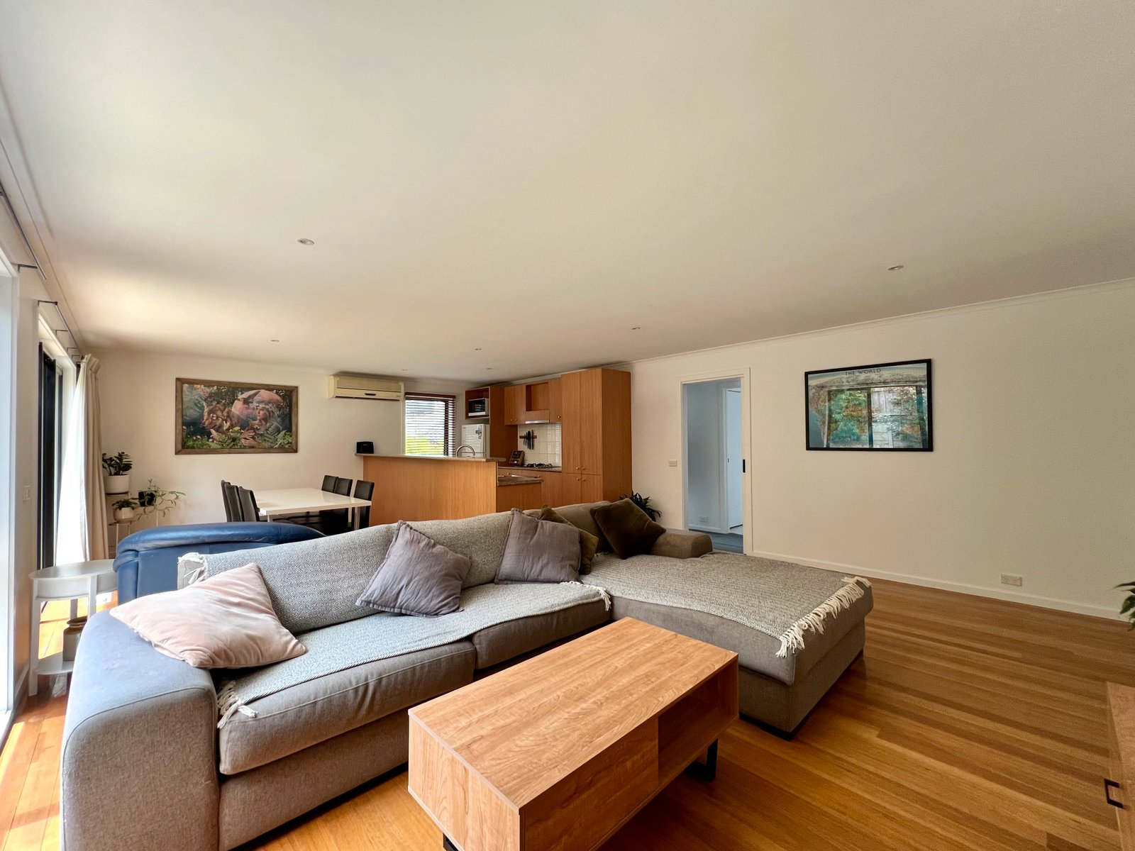 Gallery: 15 Harvell Court