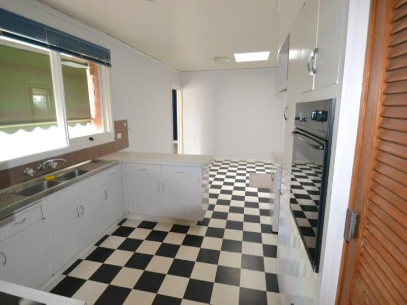Gallery: 15 Hawke Street