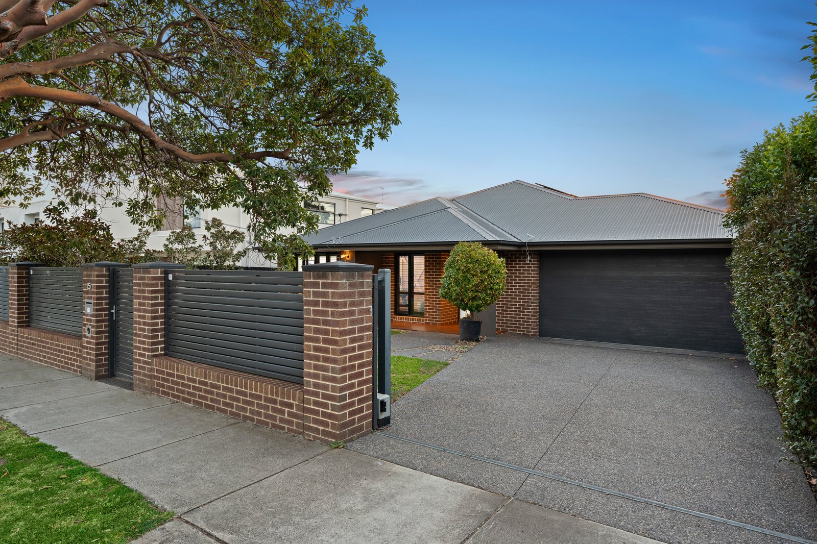 Gallery: 15 Haynes Street