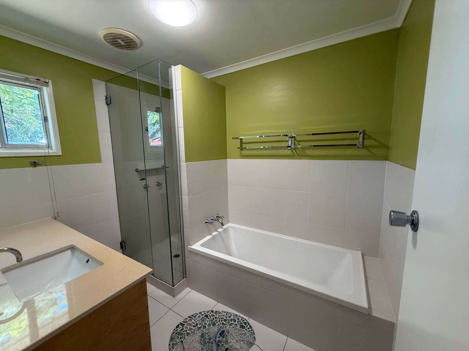 15 Haynes Street POINT VERNON 14