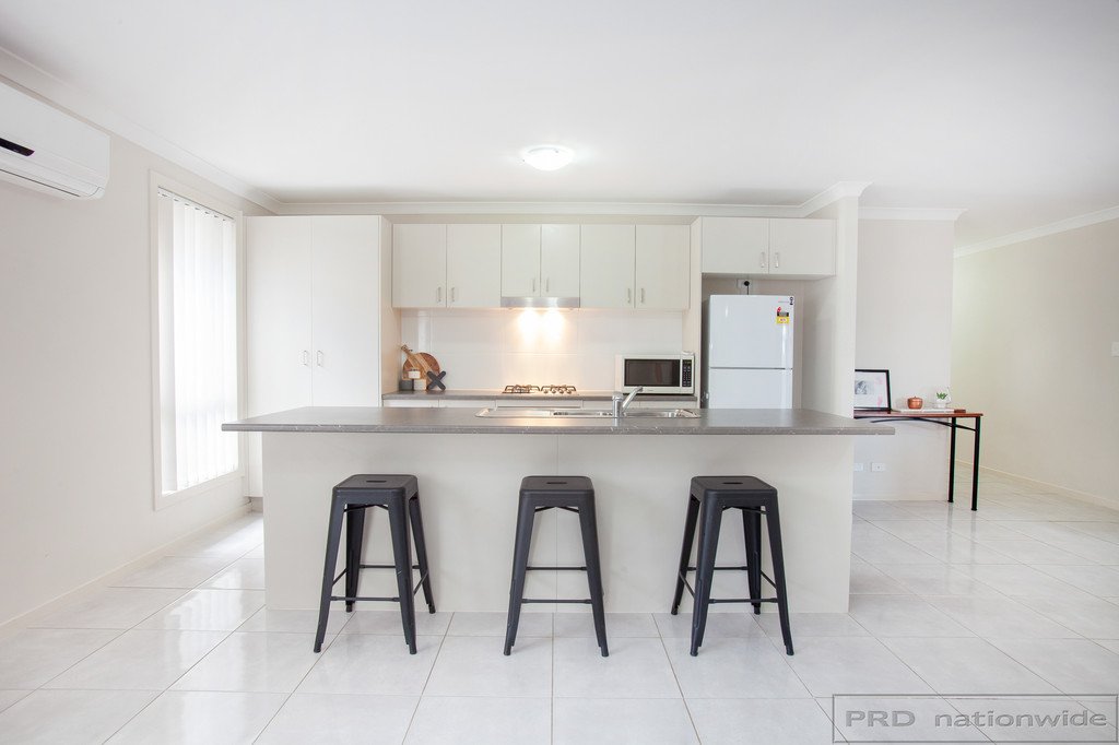 15 Hayworth Street RUTHERFORD 4