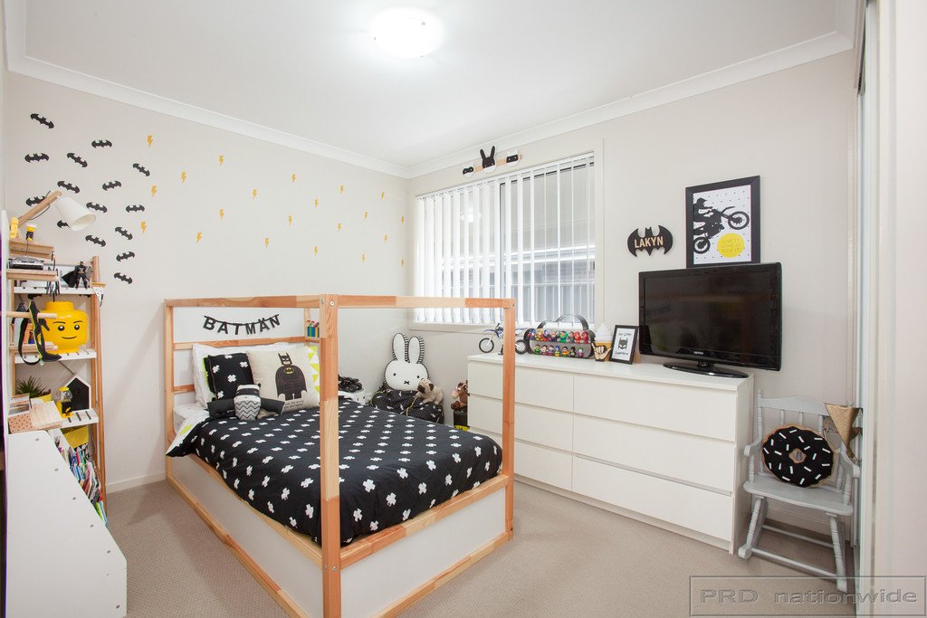 15 Hayworth Street RUTHERFORD 11