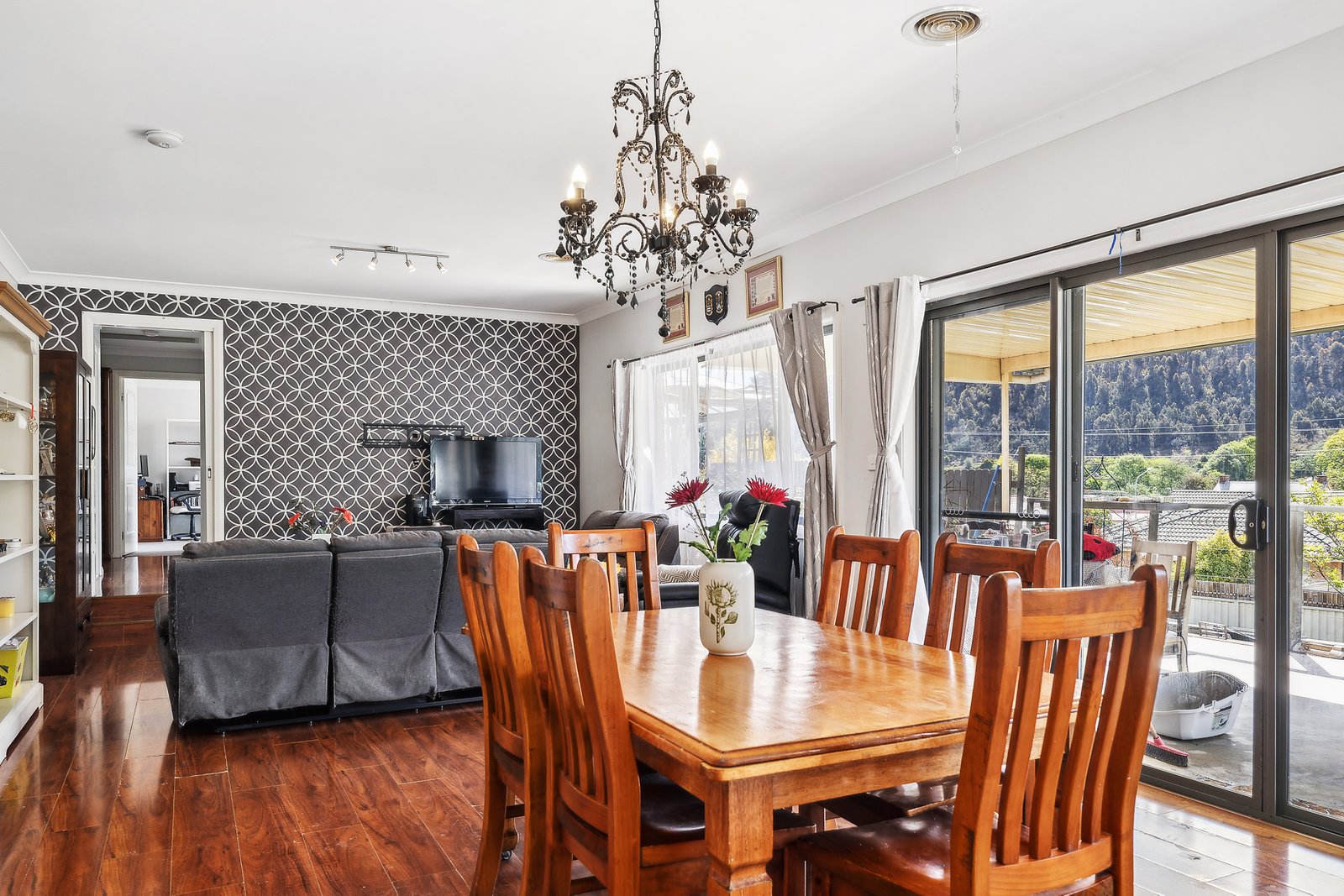 15 Henderson Pl  Lithgow 5