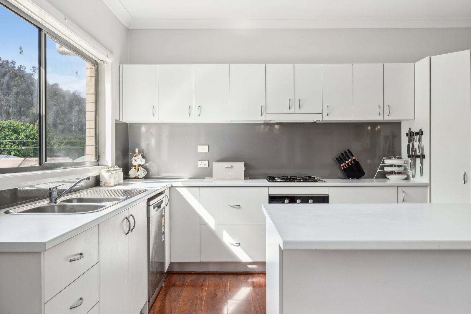 15 Henderson Pl  Lithgow 6