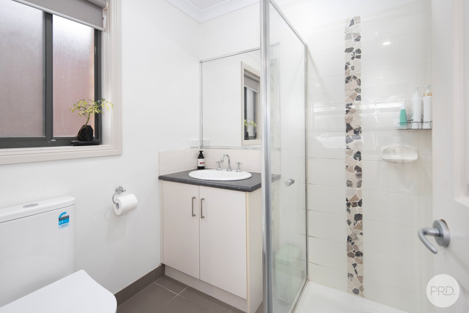 15 Heppner Court SEBASTOPOL 3