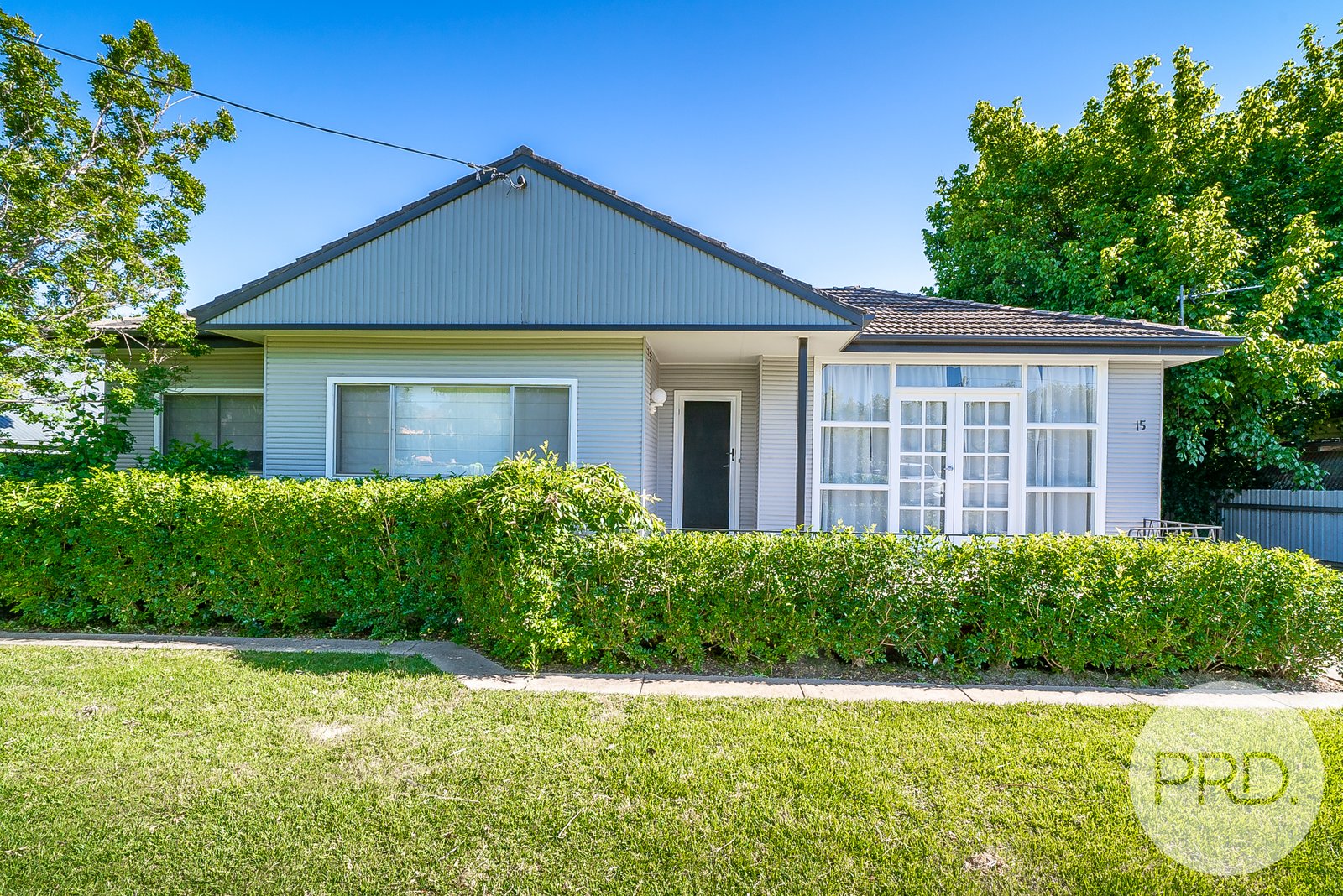 15 Heydon Avenue TURVEY PARK 1