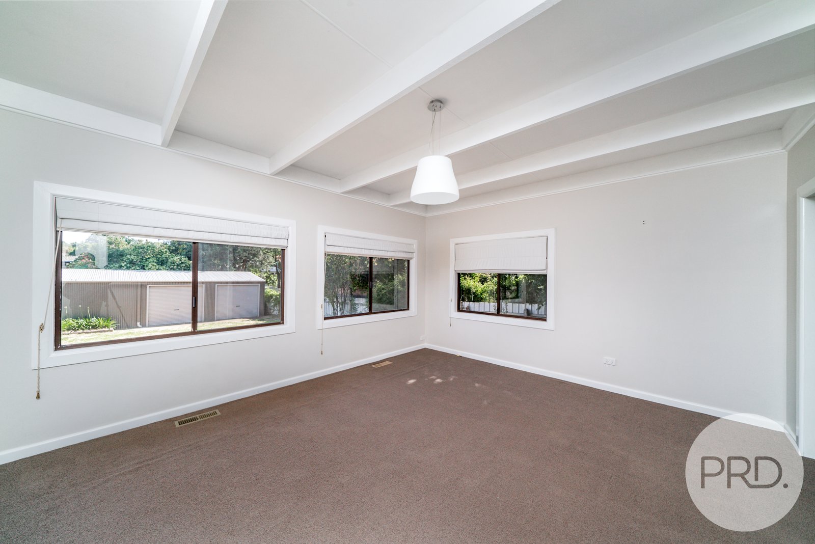 15 Heydon Avenue TURVEY PARK 5