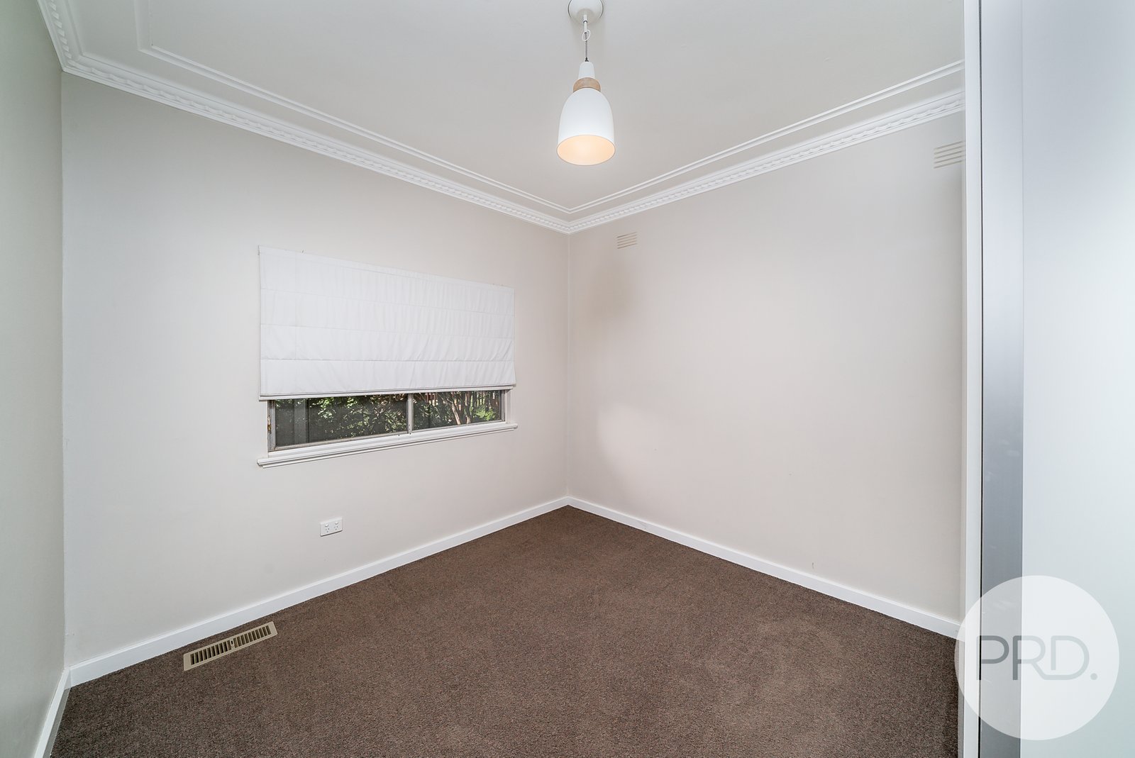 15 Heydon Avenue TURVEY PARK 7
