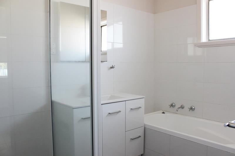 15 Higgins Avenue WAGGA WAGGA 4