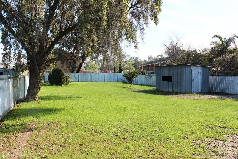 15 Higgins Avenue WAGGA WAGGA 8