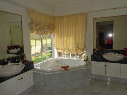 Gallery: 15 Higgins Close