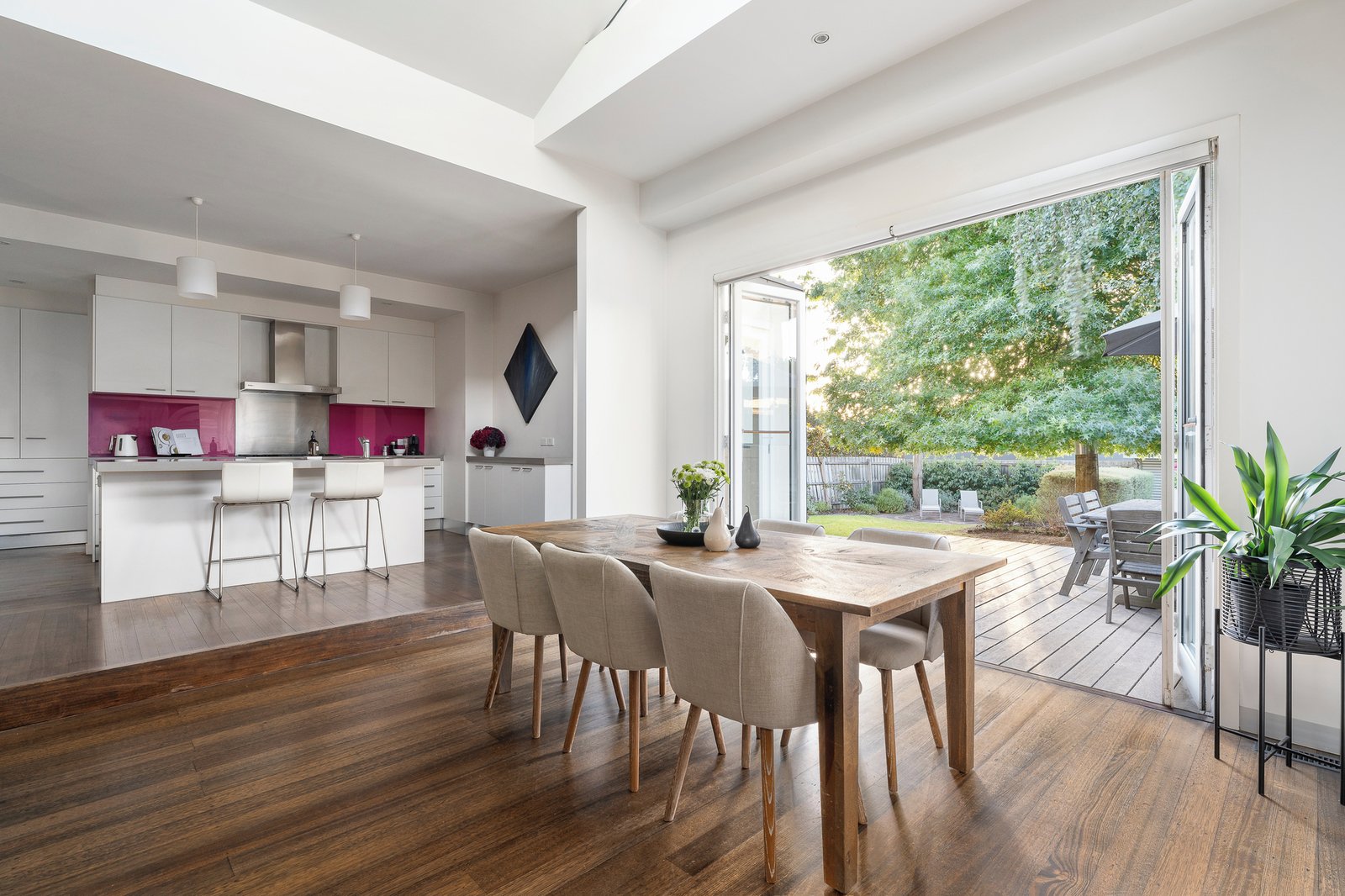 15 Highbury Grove, Kew, 3101