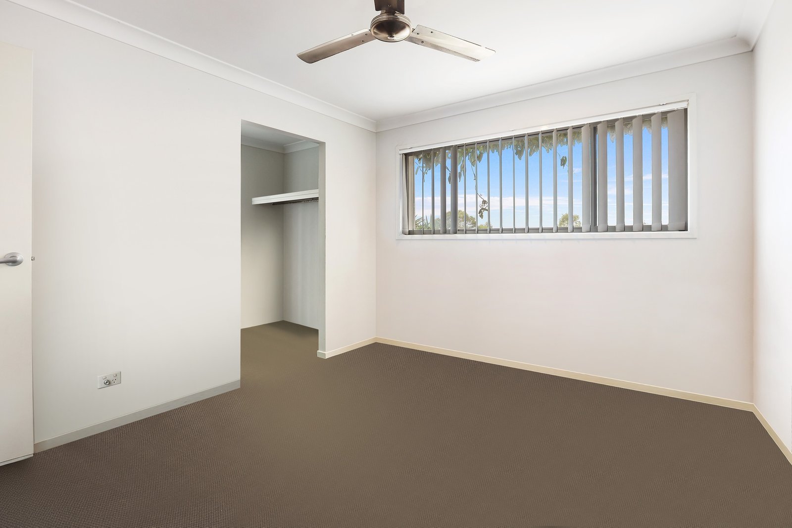 15 Hillsborough Place PIMPAMA 5