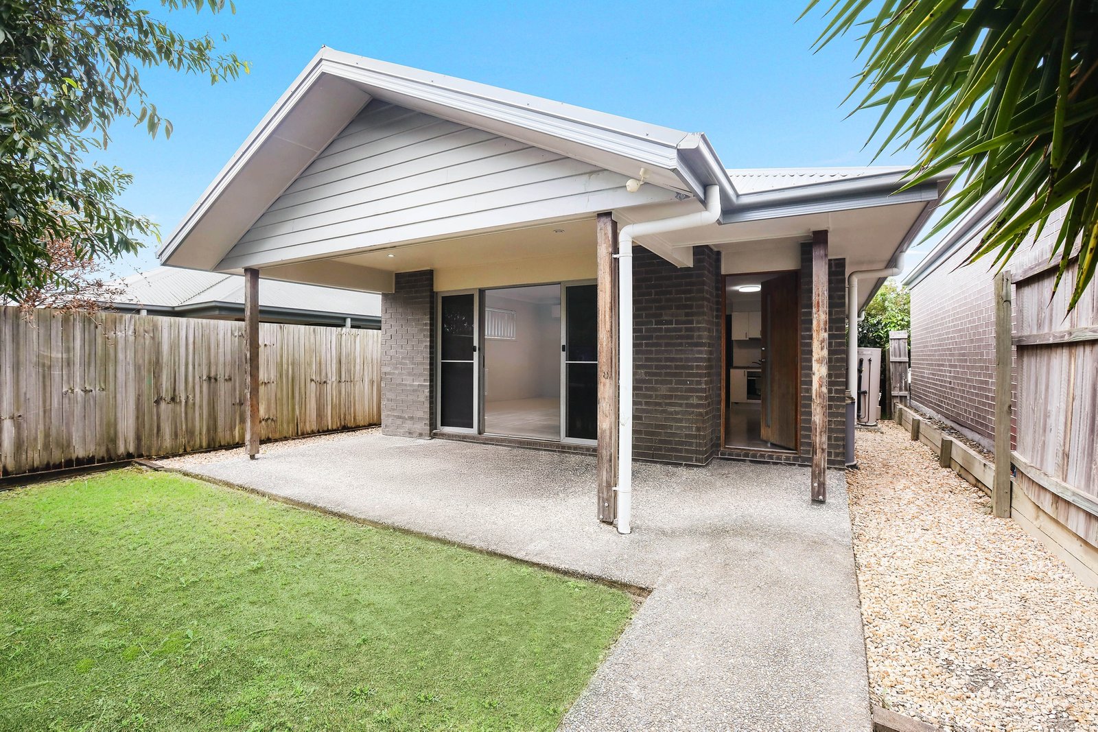 15 Hillsborough Place PIMPAMA 12