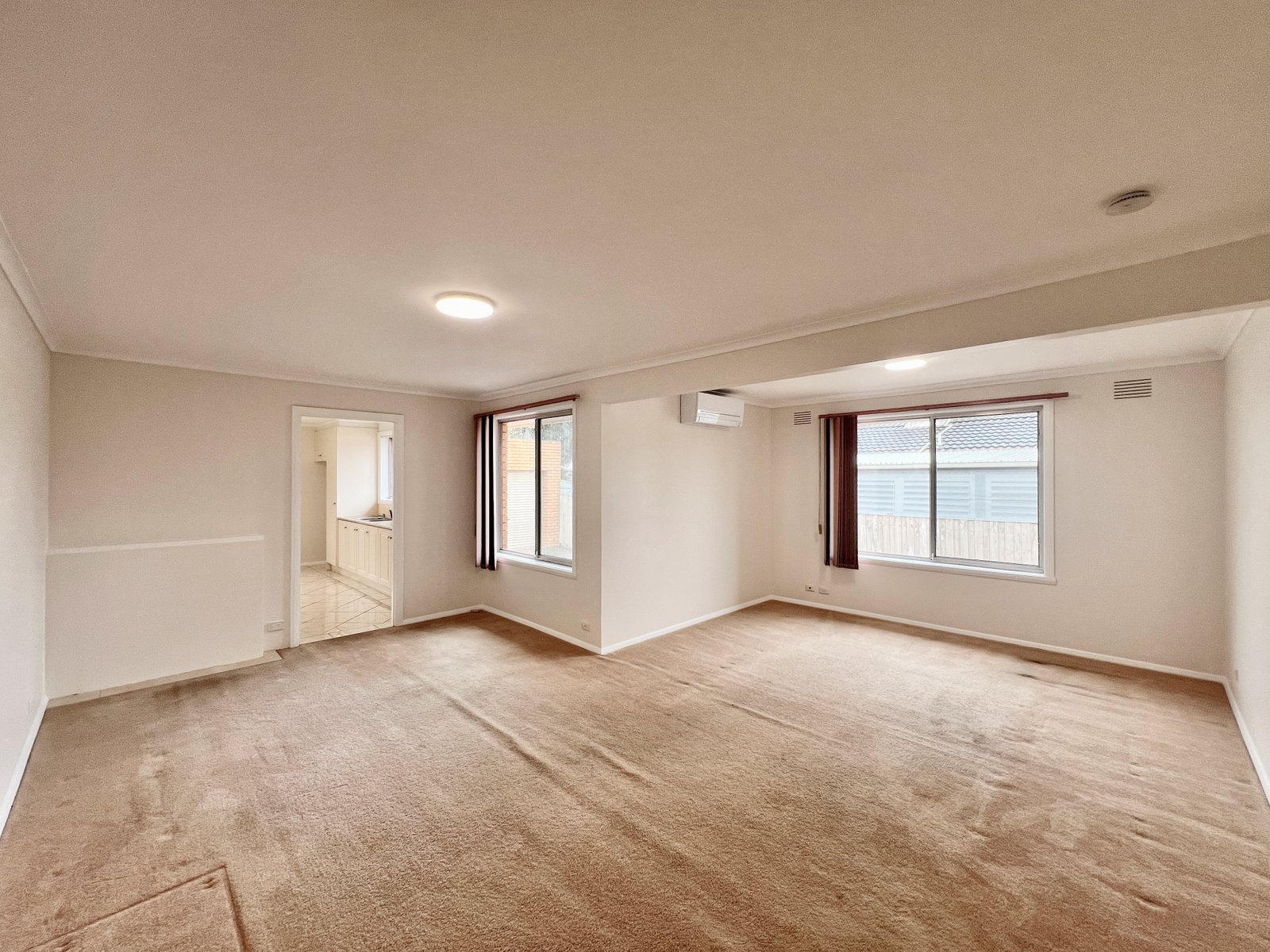 Gallery: 15 Hinton Close