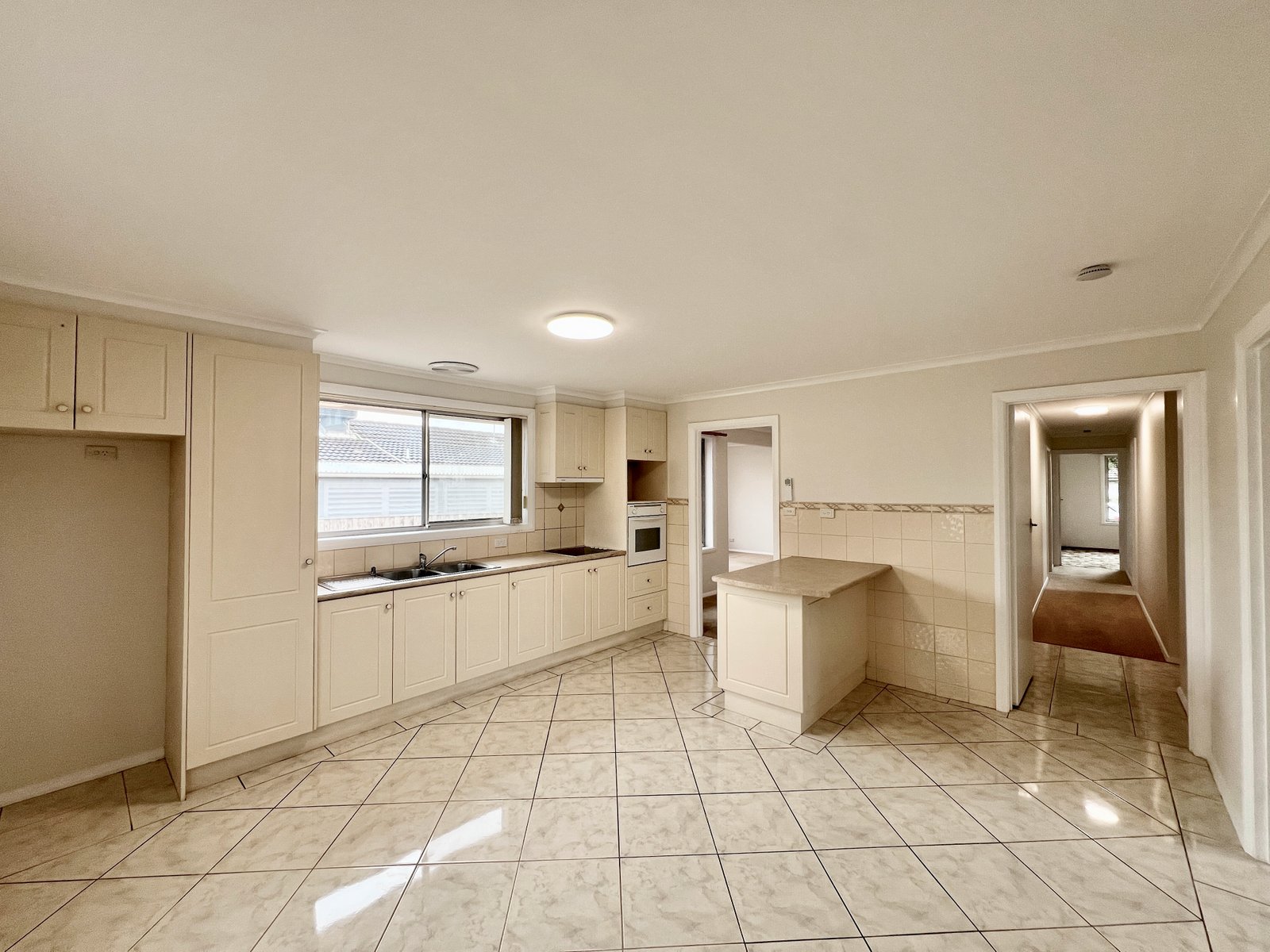 Gallery: 15 Hinton Close