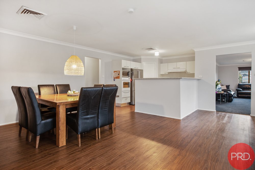 15 Honeyoak Drive ABERGLASSLYN 5