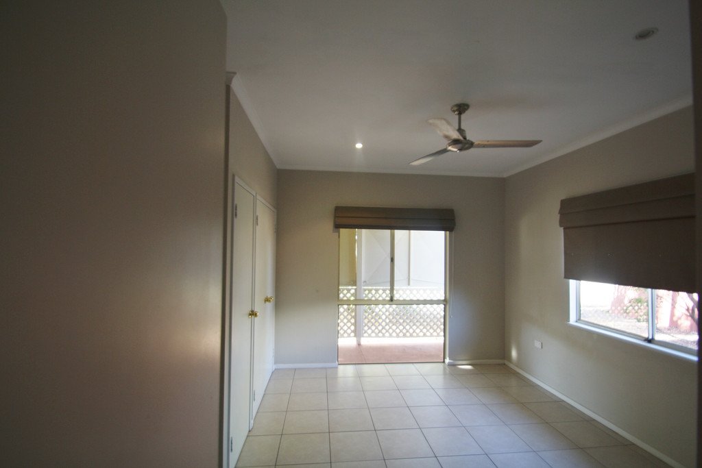 15 Howe Drive CABLE BEACH 6