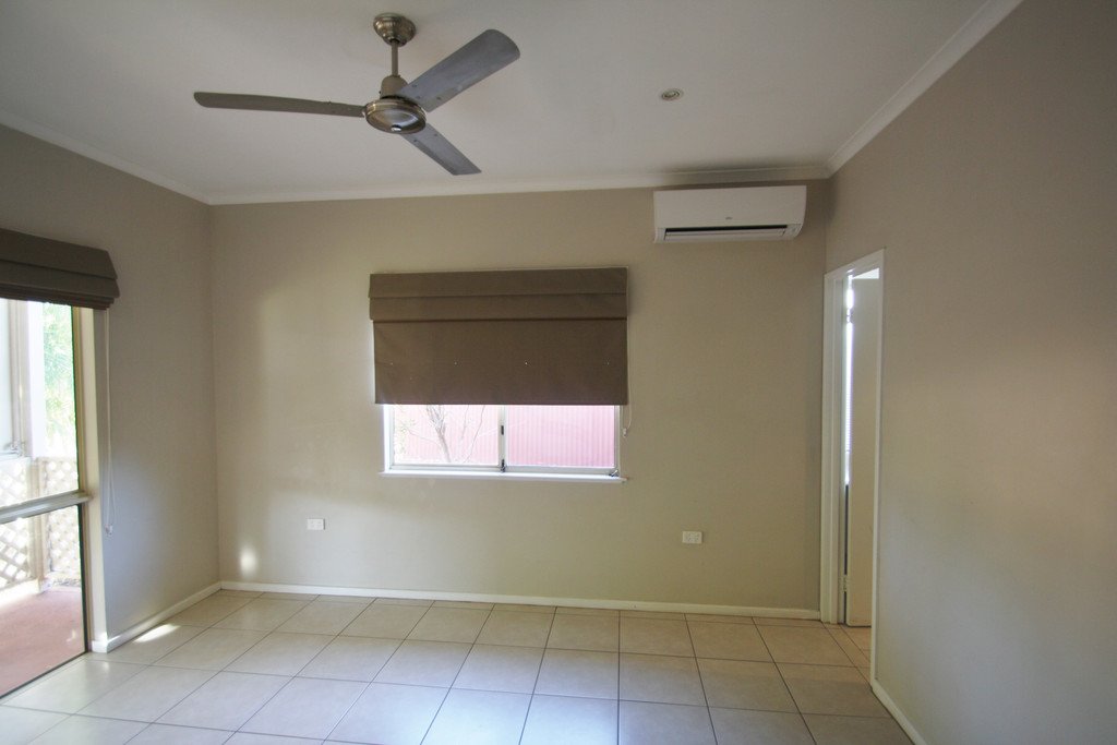 15 Howe Drive CABLE BEACH 7